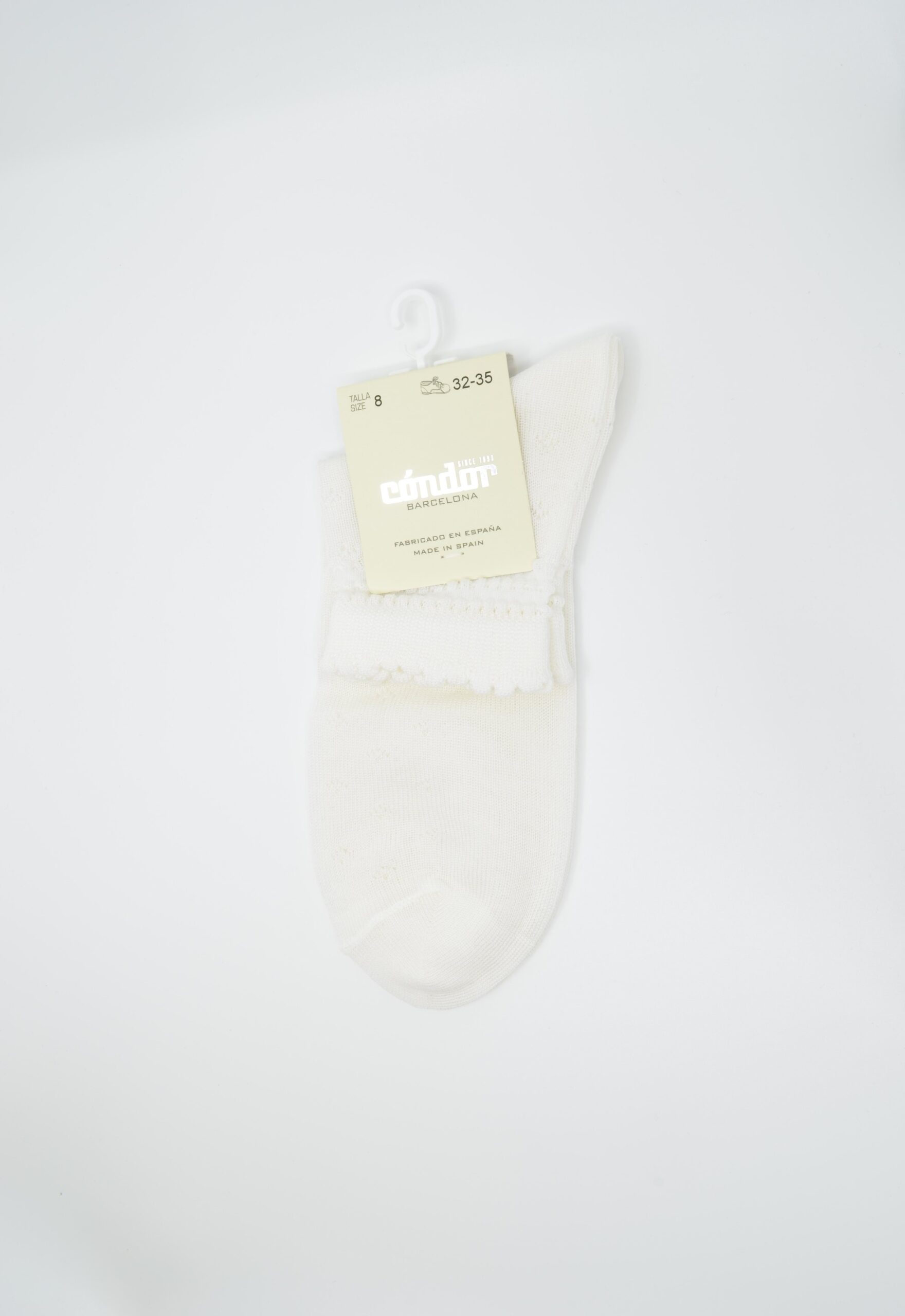 Cóndor Enkelsokjes met perforatie – off-white (228108)