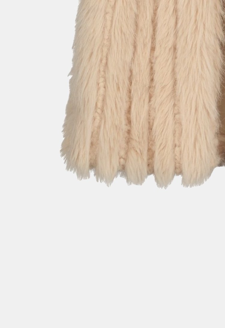Like Flo Bodywarmer in Faux Fur ‘Doutze’ (229442) Like Flo Bodywarmer in Faux Fur ‘Doutze’ (229442)